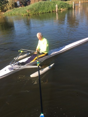 7-zij-skiff-met-zijdrijvers-arv-nwsbr-mrt-2022
